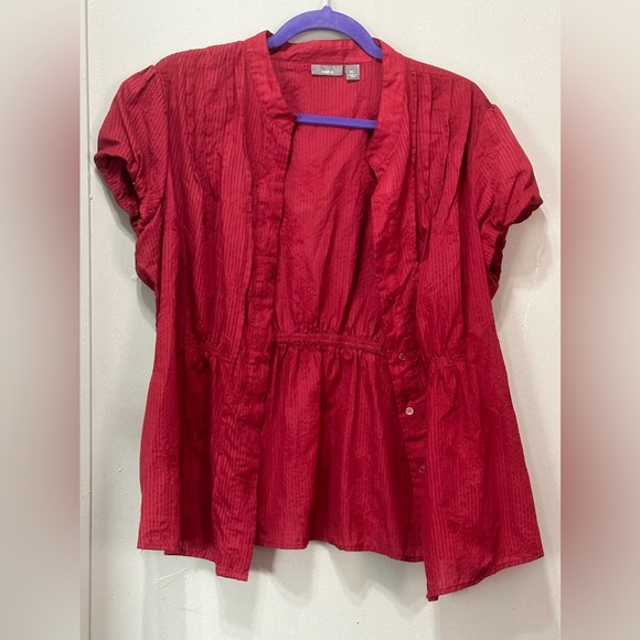 Apt. 9 Button Up Sort sleeved Shirt Size XL - Picture 1 of 3